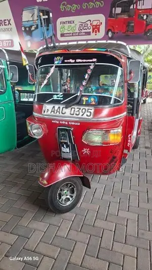 Bajaj RE 4 Stroke 2012