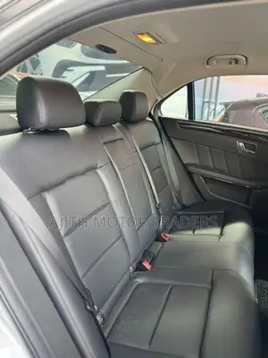 Mercedes Benz E200 Avantgarde W212 2010