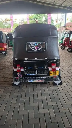 Bajaj RE 4 Stroke 2016