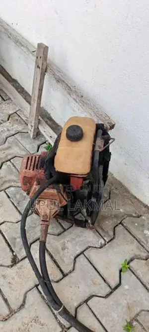 Grass Cutter Machine