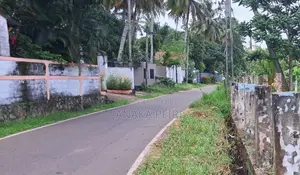 12 Perches Bare Land for Sale in Negombo — For Residential/Commercial