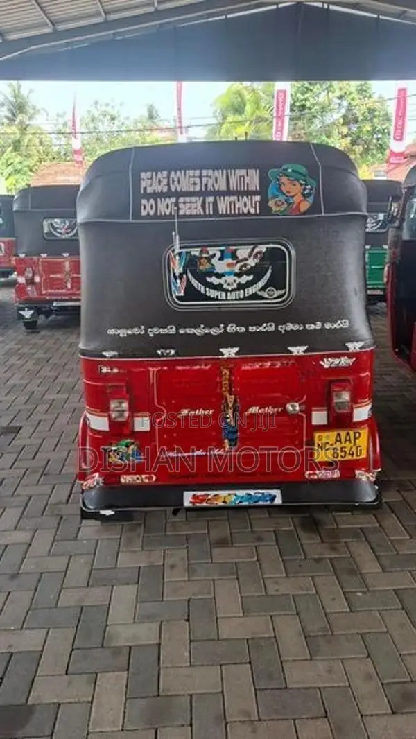 Bajaj RE 4 Stroke 2014