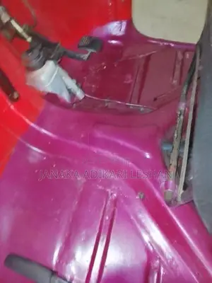 Bajaj RE 2005