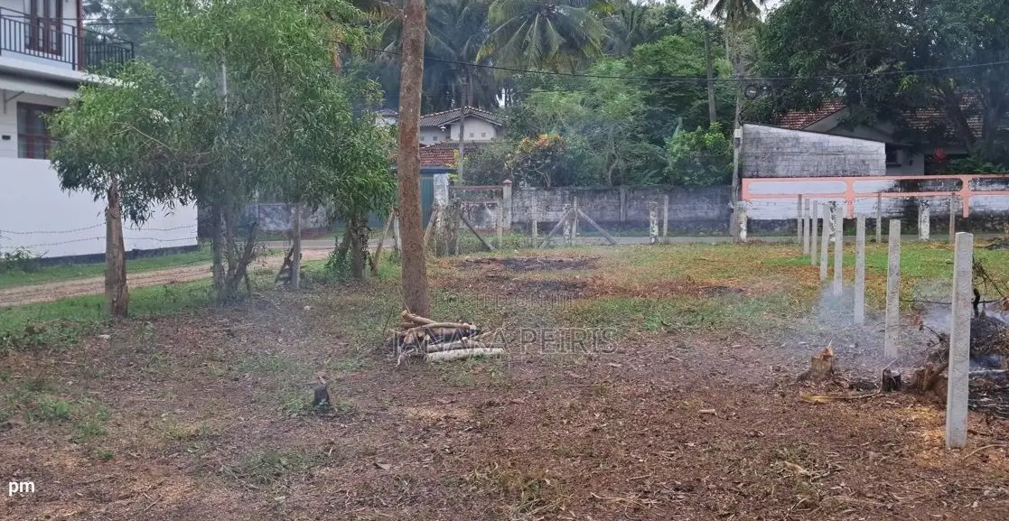 12 Perches Bare Land for Sale in Negombo — For Residential/Commercial