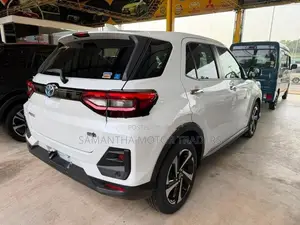 Toyota Raize Z hybrid 2024