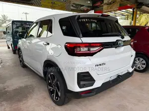 Toyota Raize Z hybrid 2024