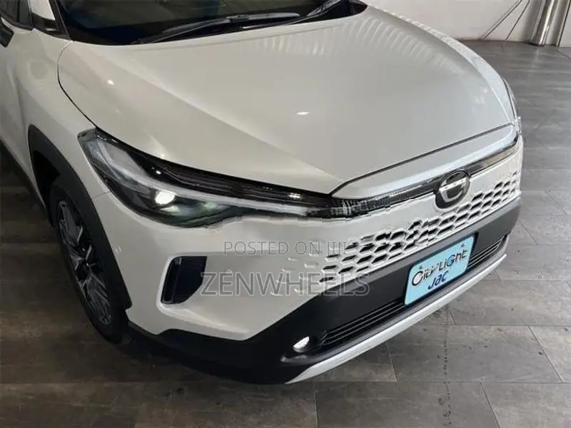 Toyota Corolla Cross Z Hybrid 2026