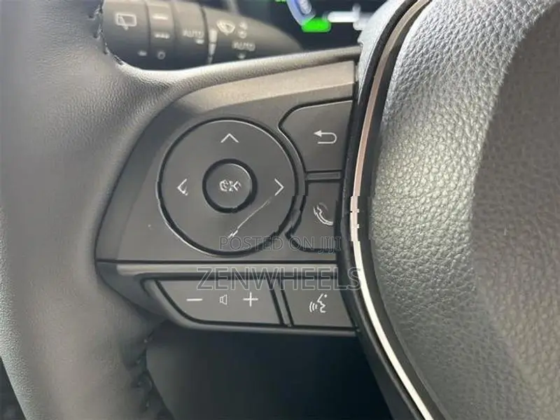 Toyota Corolla Cross Z Hybrid 2026