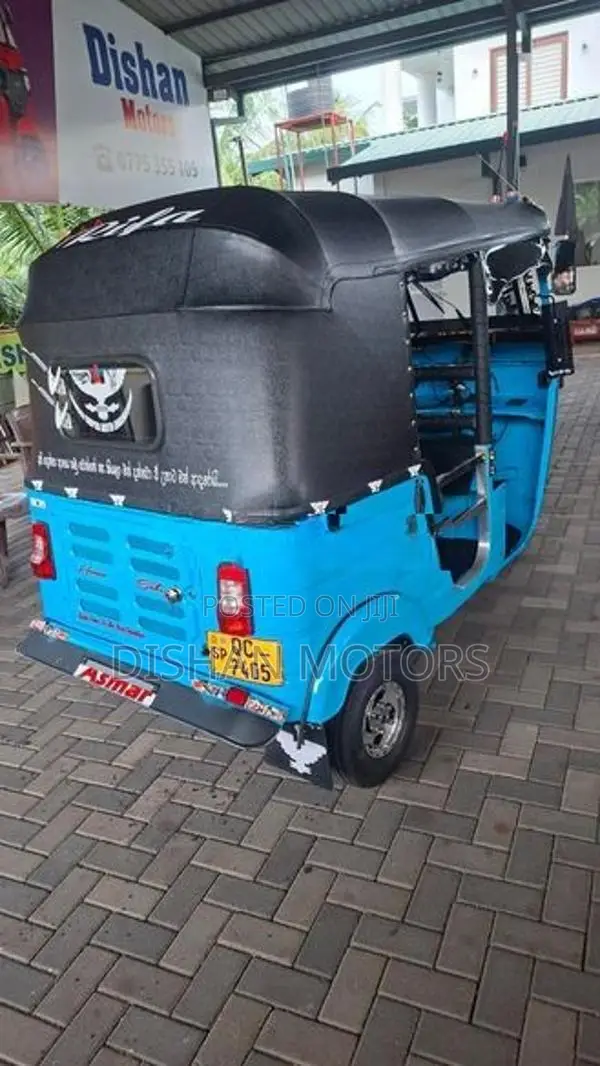 Bajaj RE 2 Stroke 2005