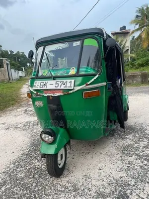 Bajaj RE 2 stroke 2002