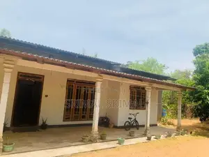 දෙහිඅත්තකණ්ඩිය නිවසක් සමඟ ඉඩම විකිණීමට