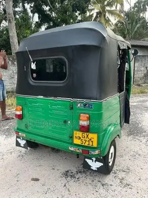 Bajaj RE 2 stroke 2002