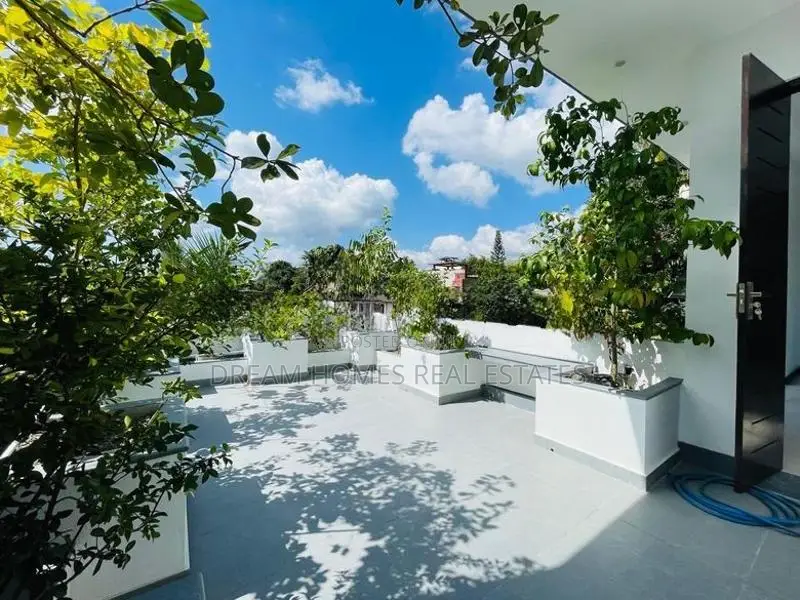 Brand New 3-Bedroom Luxury House for Sale – Kadawatha