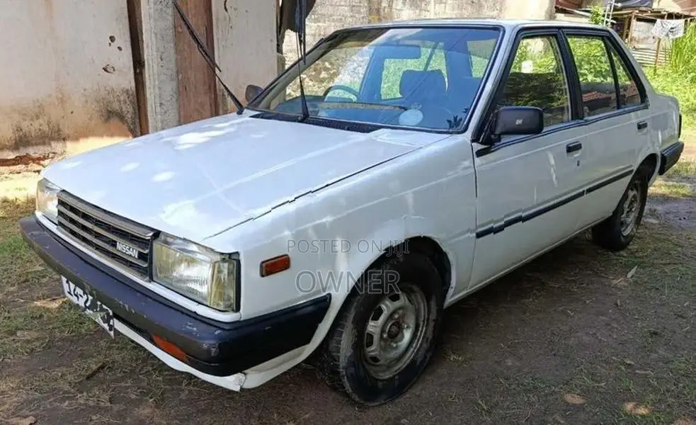 Nissan Sunny B11 1983