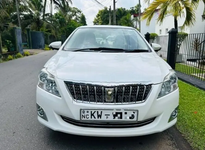 Toyota Premio 2013