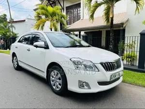 Toyota Premio 2013