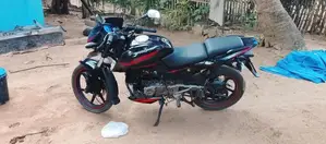 Bajaj Pulsar 180 2017