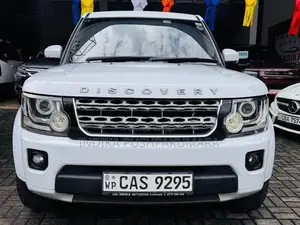 Land Rover Discovery 4 S 2016