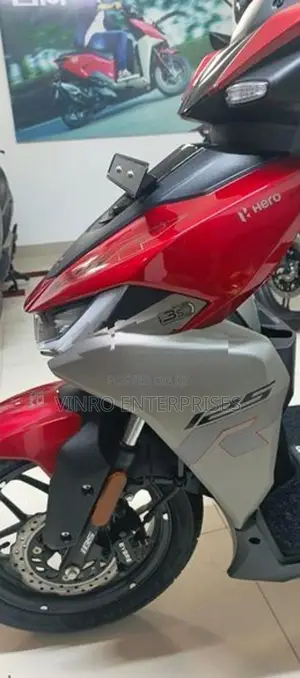 Hero XOOM 125R 2026