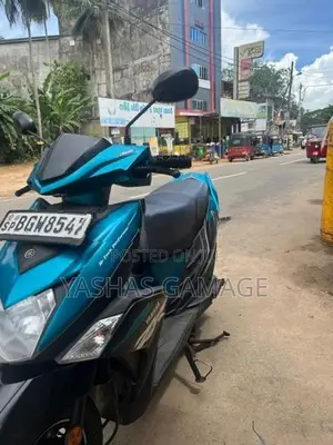 Yamaha Ray ZR 2018