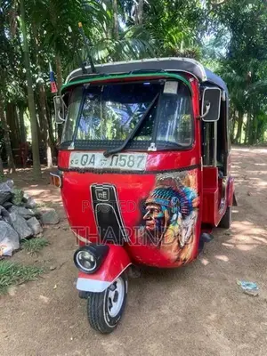 Bajaj RE 2005