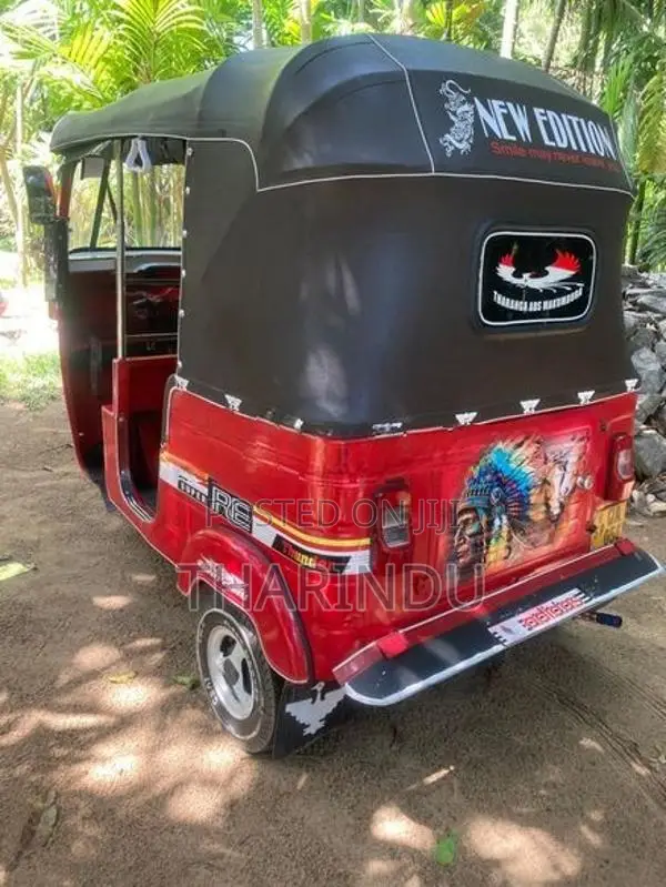 Bajaj RE 2005