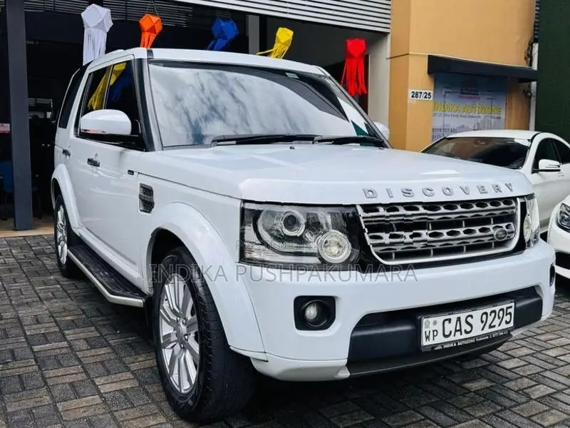 Land Rover Discovery 4 S 2016