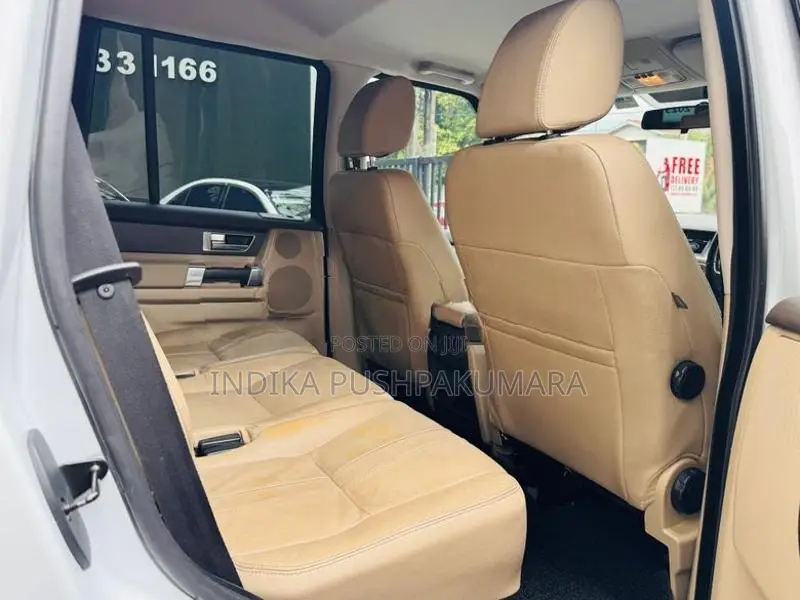 Land Rover Discovery 4 S 2016