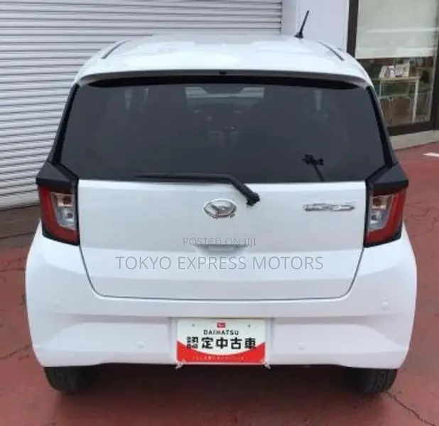Daihatsu Mira 2025