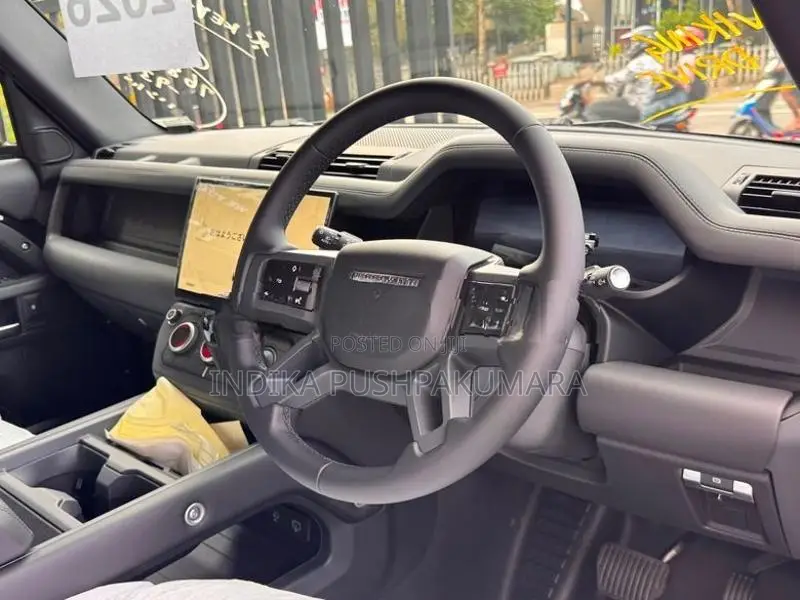 Land Rover Defender MY26 Edition P300 2026