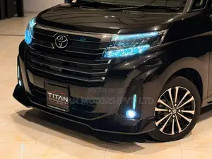 Toyota Roomy GT Turbo 2023