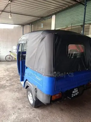 Piaggio Ape Three wheel 2025