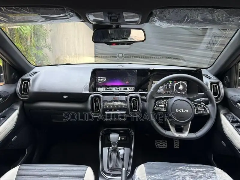 Kia Sonet GTX PLUS FREE REG 2026