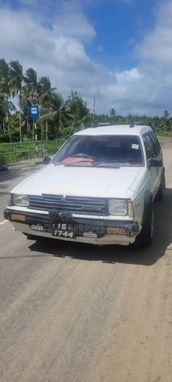 Nissan AD Wagon 1985