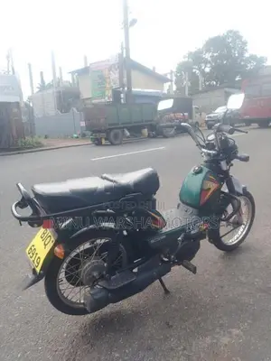 TVS XL 100 2025