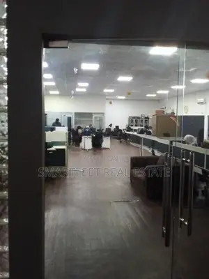 Valuable Warehouse Mount Lavinia