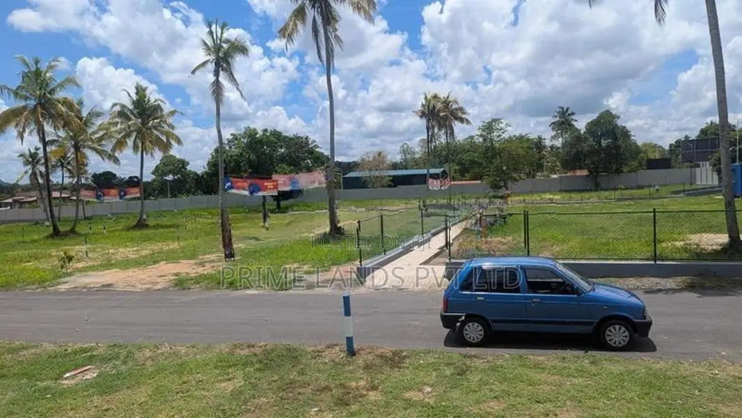 Kurunegala Malkaduwawa Land for Sale
