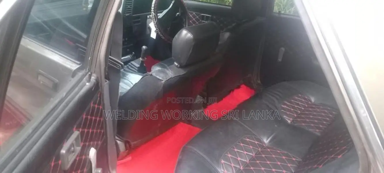 Nissan Sunny HB12 1987