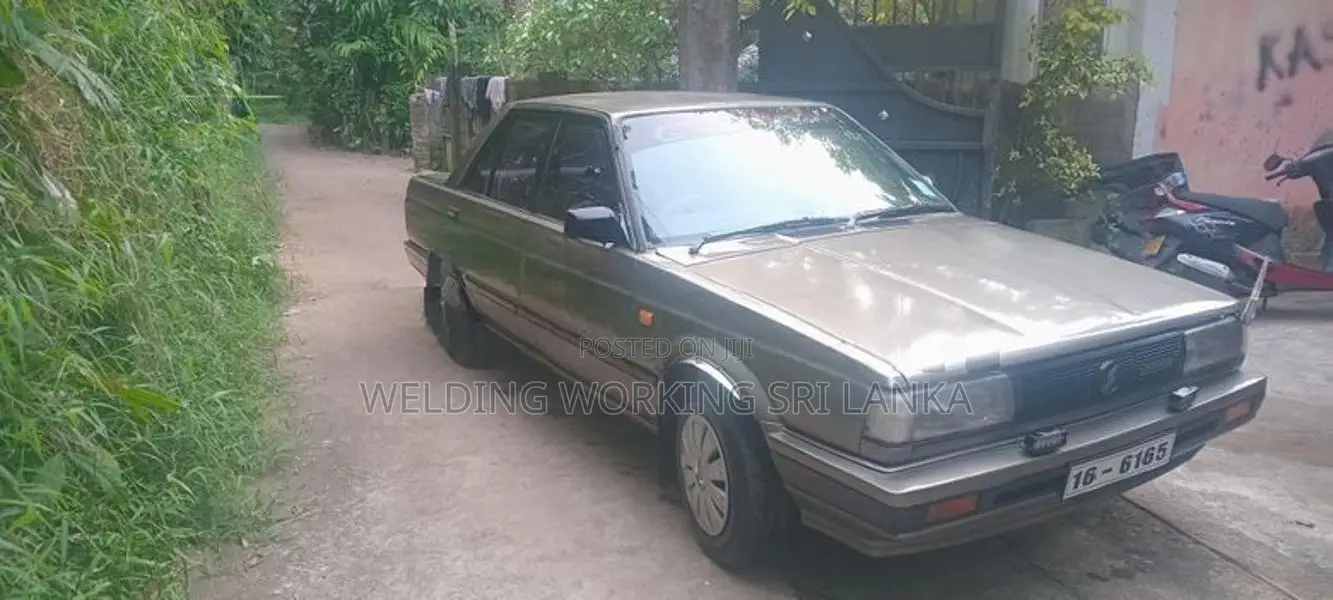 Nissan Sunny HB12 1987