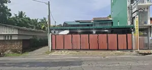 Commercial Building For Sale in Pita Kotte Junction