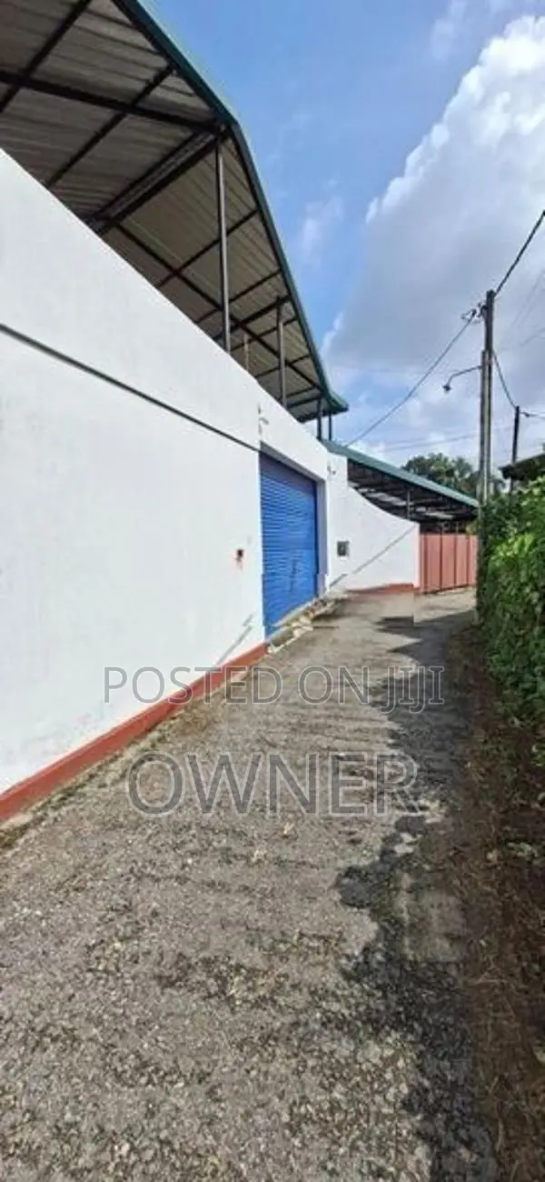 Commercial Building For Sale in Pita Kotte Junction