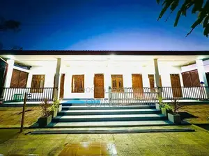 NMK Trinco Holiday Inn For Rent In Triccomalee