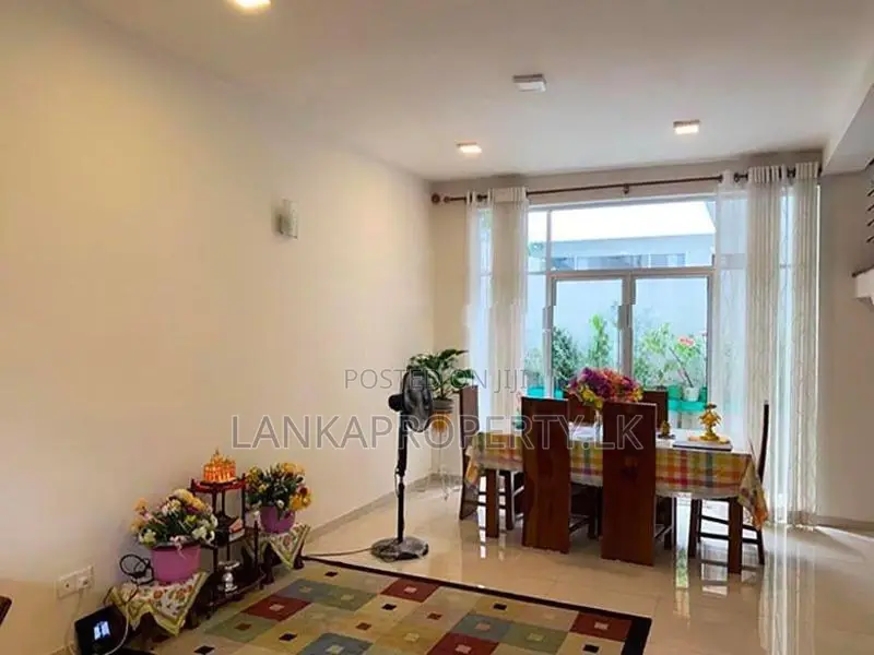 Two-storied Box-type House for Sale – Koshena Road, Malabe.