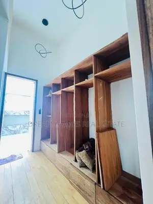 Elegant 5 Bedroom Luxury Residence | Malabe