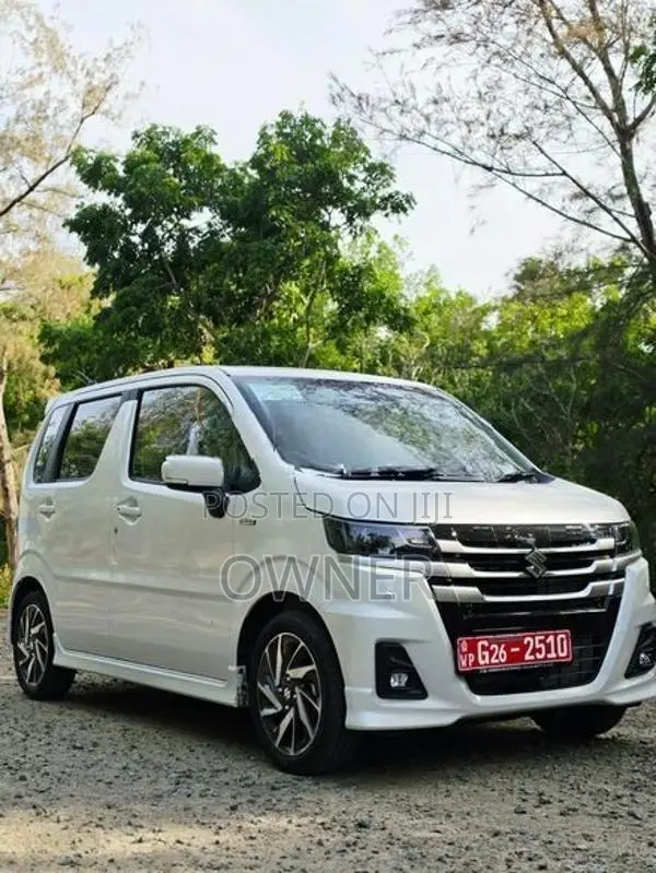 Suzuki Wagon R Custom ZX 2026