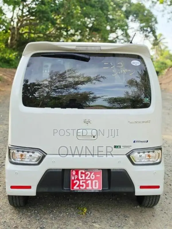 Suzuki Wagon R Custom ZX 2026
