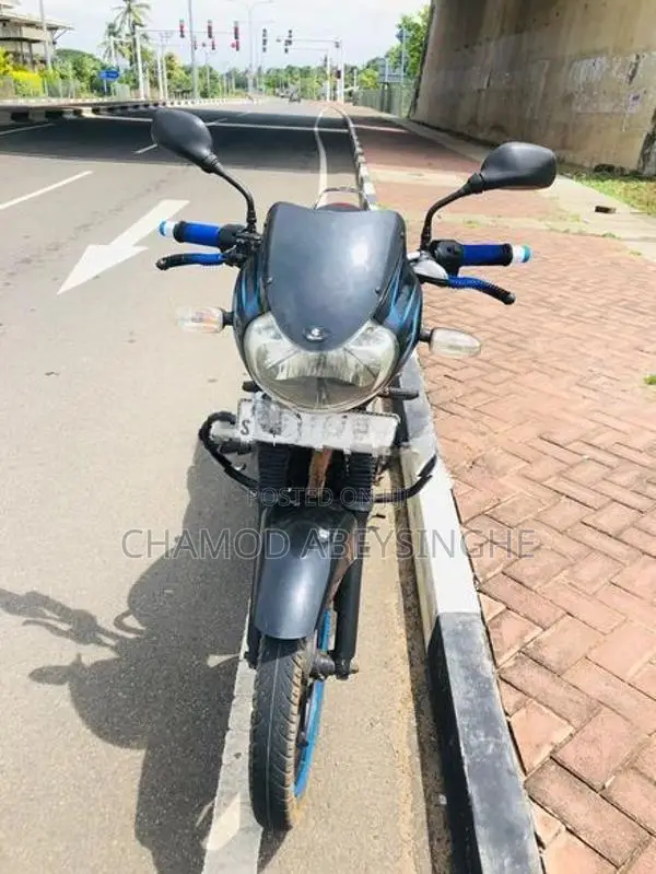 Bajaj Discover 2010