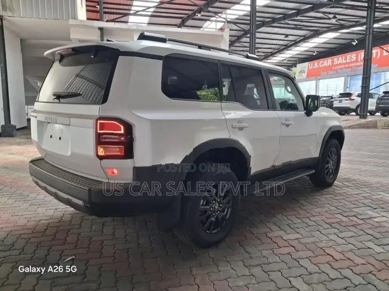 Toyota Land Cruiser TRJ250W 2026