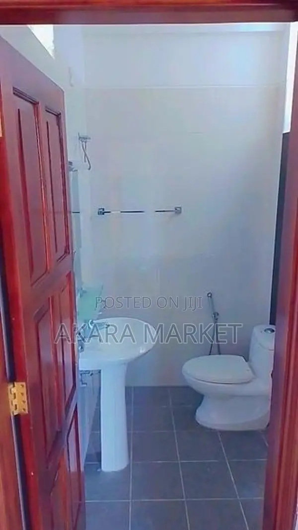 Unfurnished Apartment for Sale A38034 Mount Lavinia