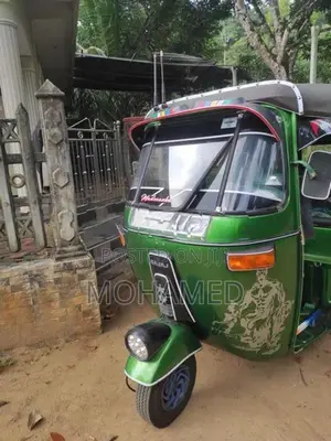 Bajaj RE 2009
